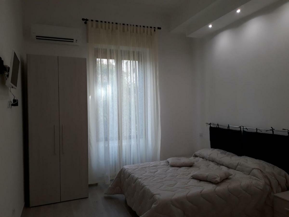 Bed and Breakfast Rosa Del Salento à Lecce Extérieur photo