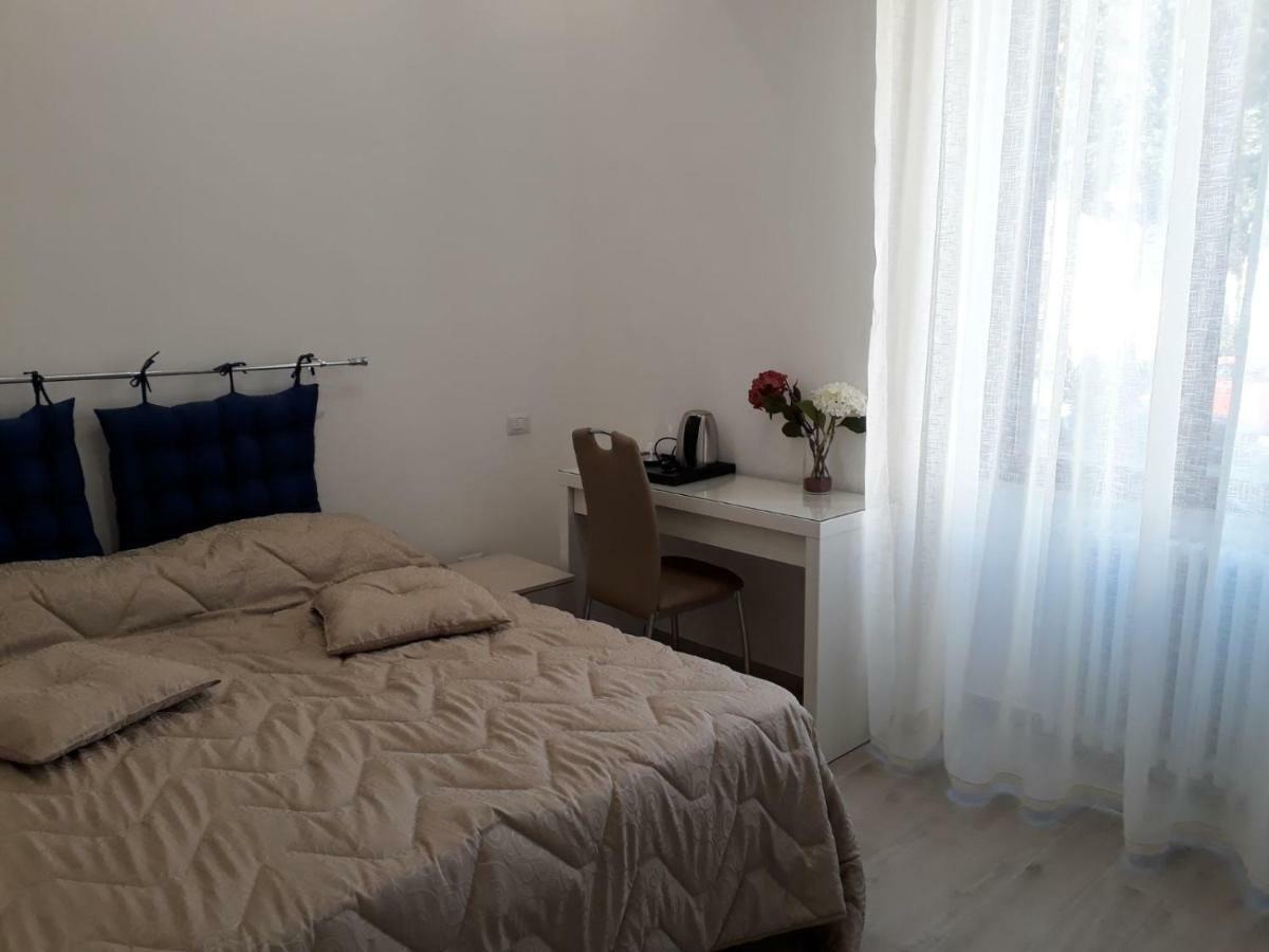Bed and Breakfast Rosa Del Salento à Lecce Extérieur photo