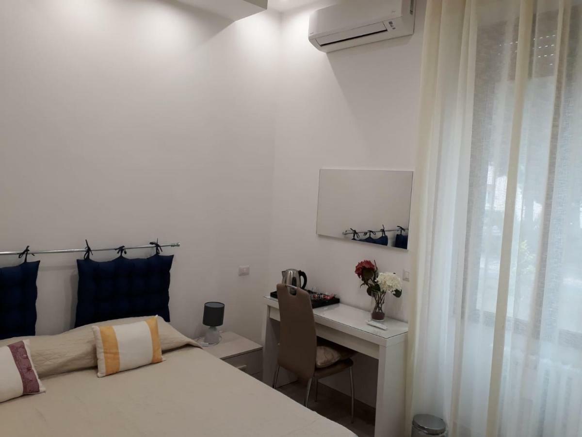 Bed and Breakfast Rosa Del Salento à Lecce Extérieur photo