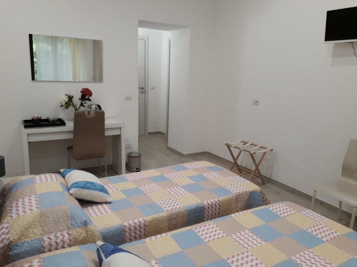 Bed and Breakfast Rosa Del Salento à Lecce Extérieur photo