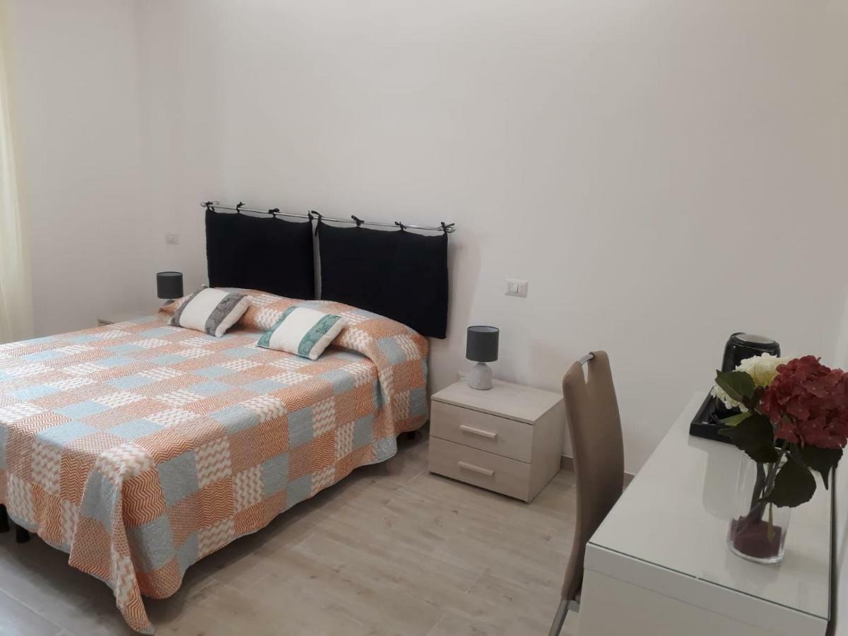 Bed and Breakfast Rosa Del Salento à Lecce Extérieur photo